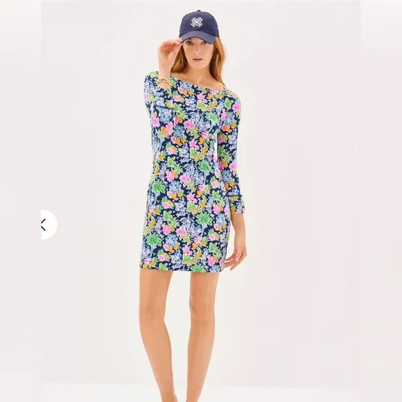 💗 LILLY PULITZER Sophie Dress Aegean Navy Lilly Loves Disney - Picture 2 of 8